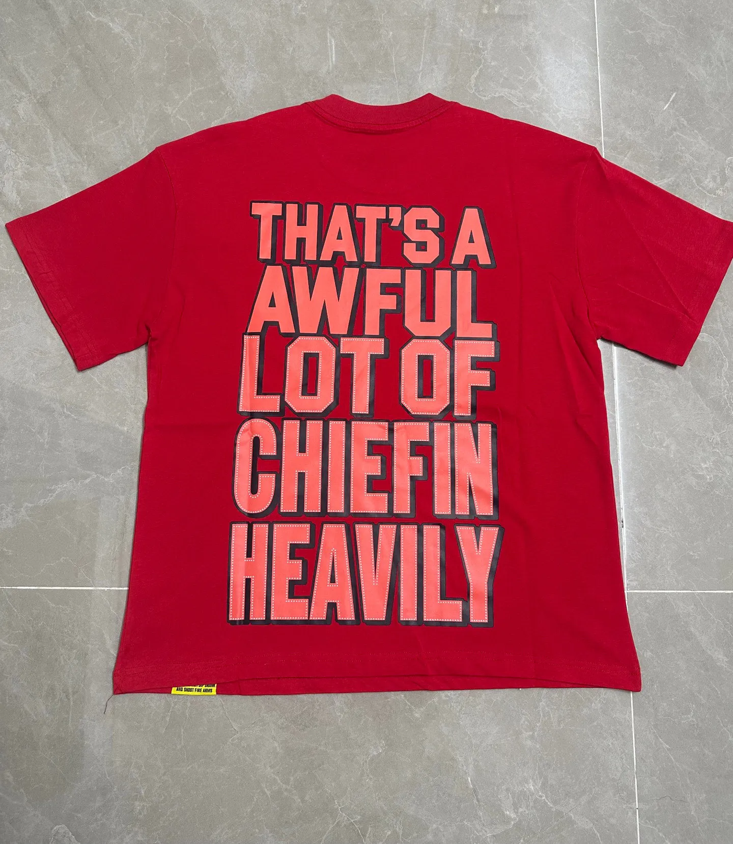 # /White｜That's A AWFUL LOT OF COUGH SYRUP In Stock Real shot American simple trendy brand loose casual T-shirt Fabric (fabric): 32 counts Weight combed double yarn pure cotton Sizes (size): S-M L X L Color (colour): Chinese red/ivory white
